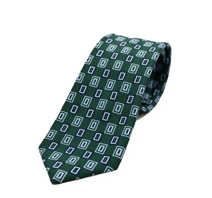 Immagine di cravatta in seta fondo verde