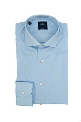 Picture of long sleeves light blue shirt