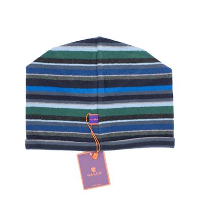 Picture of Beanie with blue/Grey background