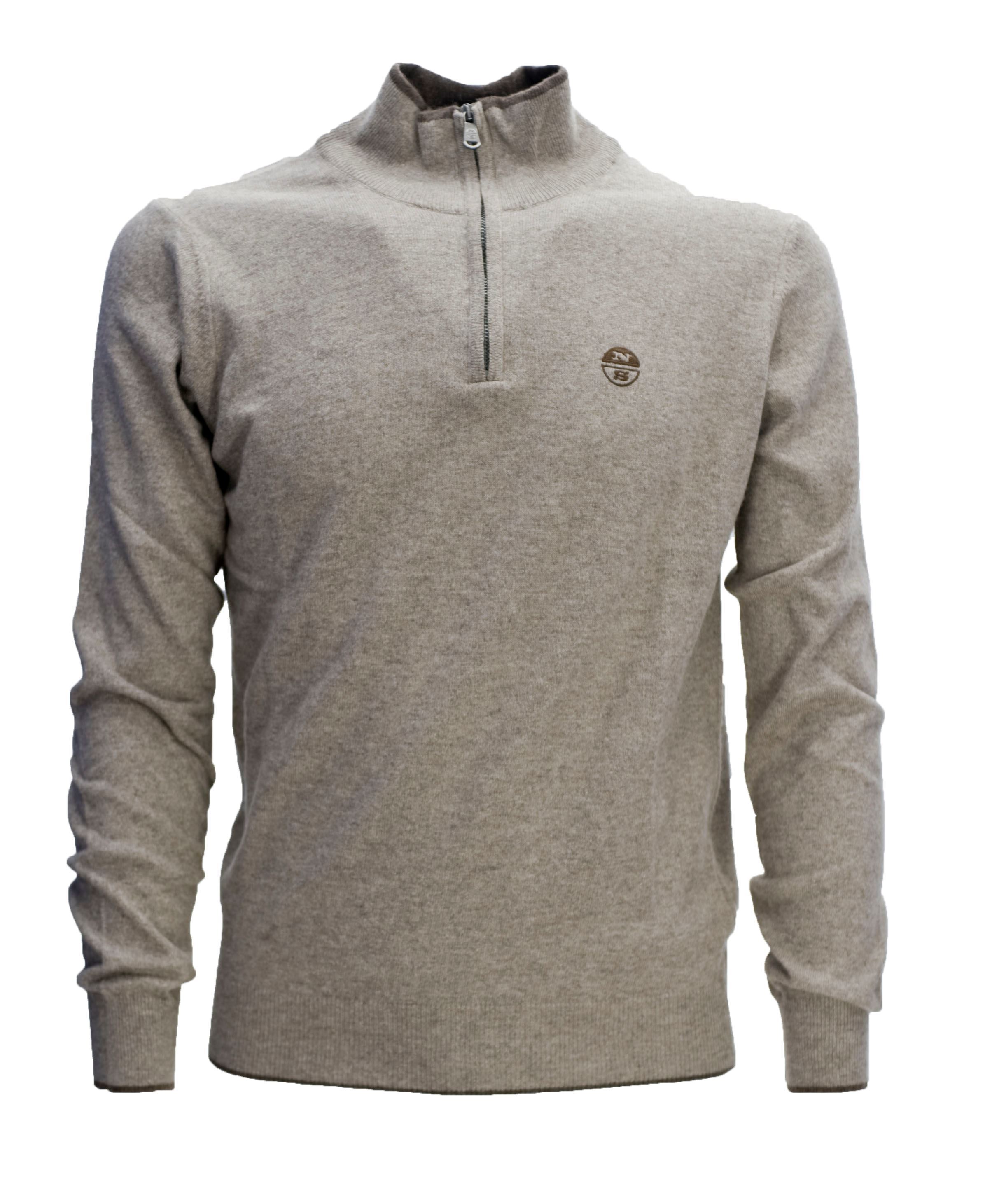 Picture of Brown zip turtleneck