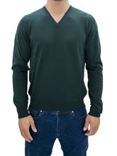 Picture of Green V-neck wool sweater